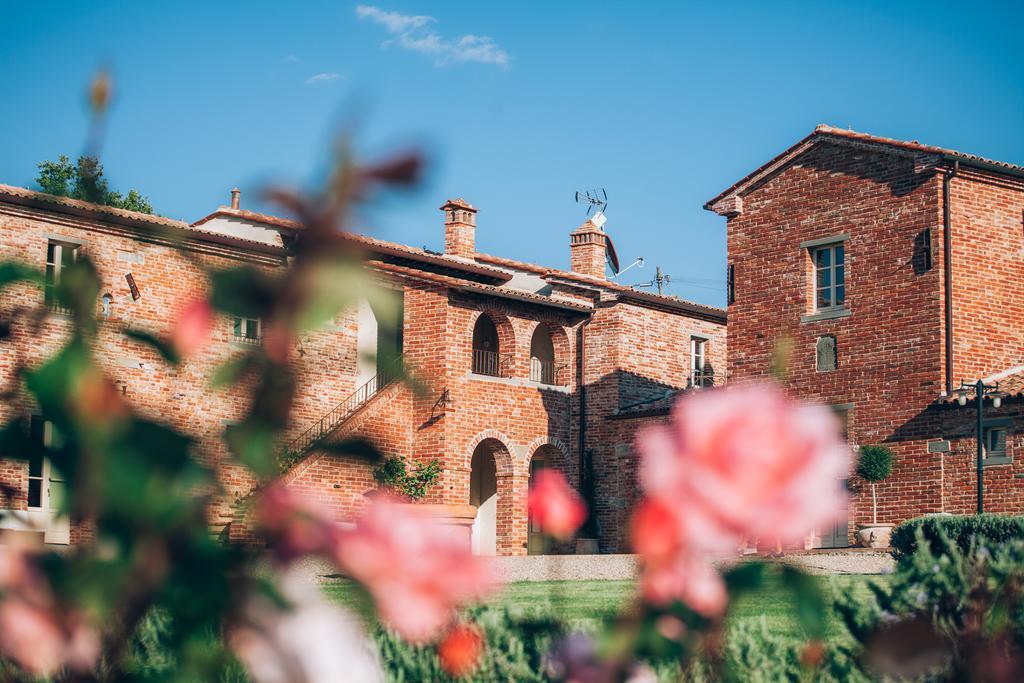Casale Cardini Guest House Foiano Della Chiana Exterior photo