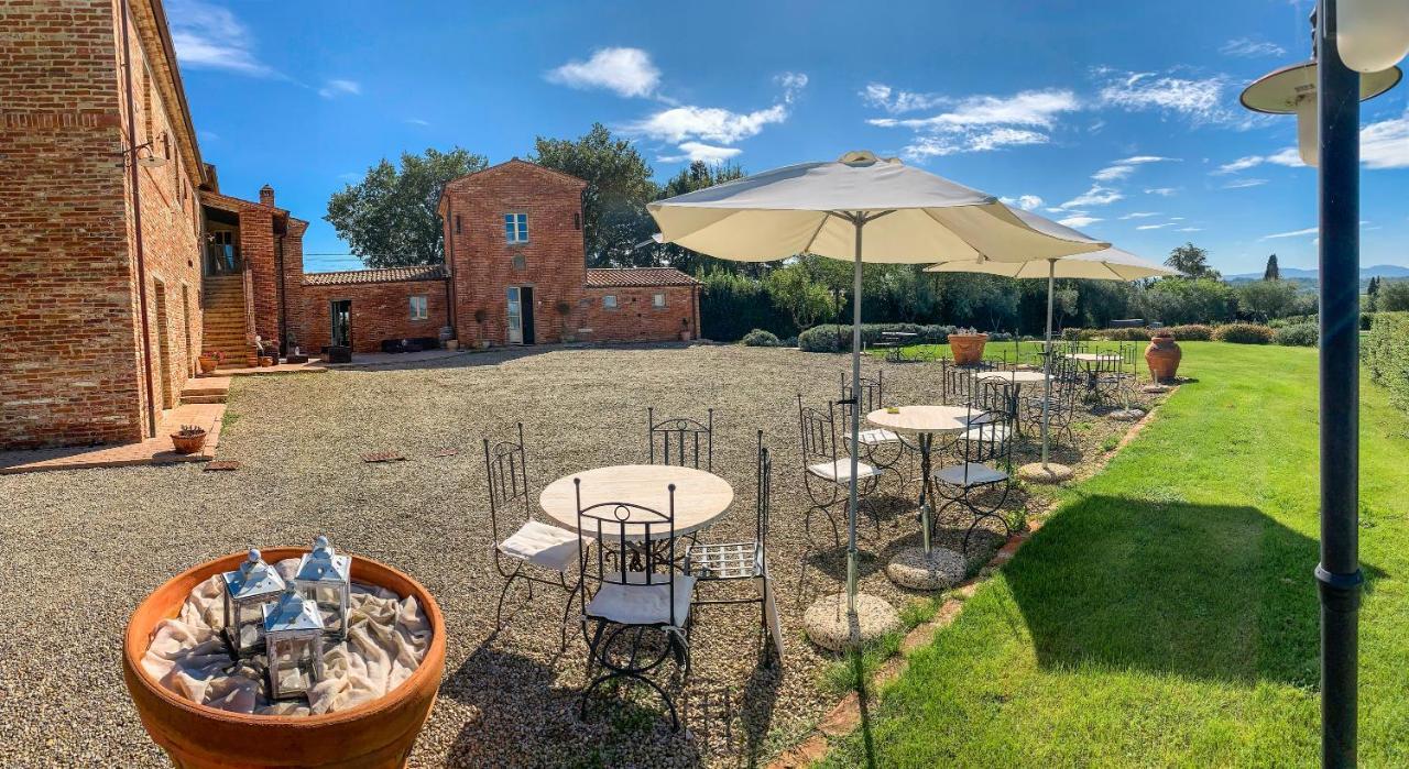 Casale Cardini Guest House Foiano Della Chiana Exterior photo