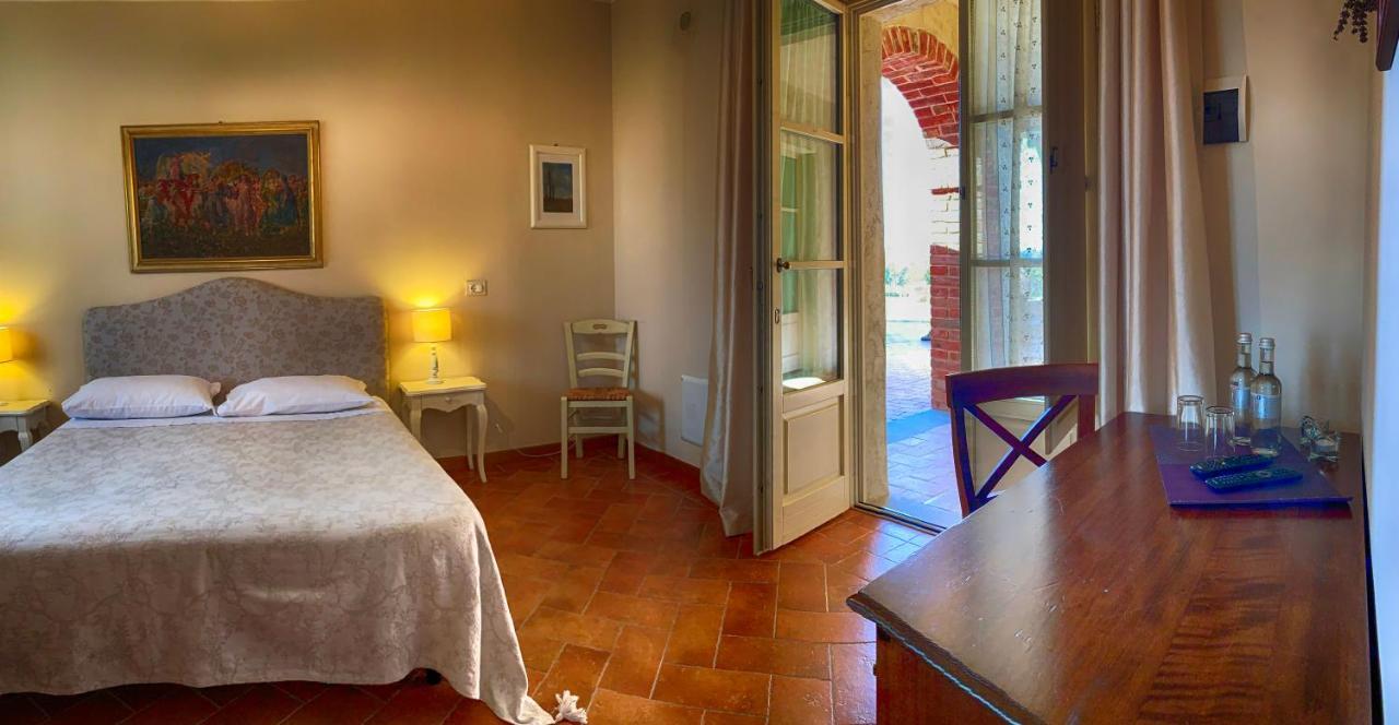 Casale Cardini Guest House Foiano Della Chiana Exterior photo